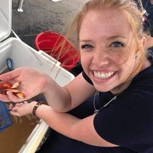 Meet your Posher, Caitlin